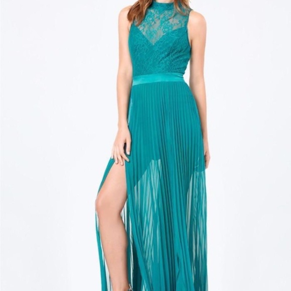 Bebe • Lace Top Mock Neck Pleated Gown